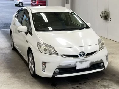 Toyota PRIUS PHV