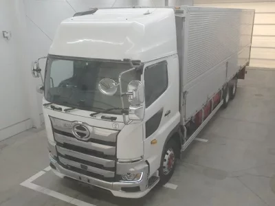 Hino TRUCK