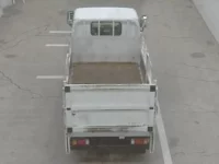 Isuzu ELF лот № 7068 оценка 3.5  с аукциона в Японии 2