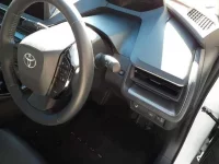 Toyota PRIUS лот № 30351 оценка 4.5  с аукциона в Японии 6