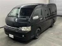 Toyota HIACE лот № 70127 оценка 3.5  с аукциона в Японии 3