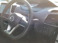 Nissan SERENA лот № 30353 оценка 4.5  с аукциона в Японии 6