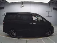 Toyota ALPHARD лот № 30365 оценка 3.5  с аукциона в Японии 2