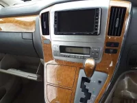 Toyota ALPHARD лот № 30365 оценка 3.5  с аукциона в Японии 9