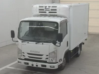 Isuzu ELF  с аукциона в Японии
