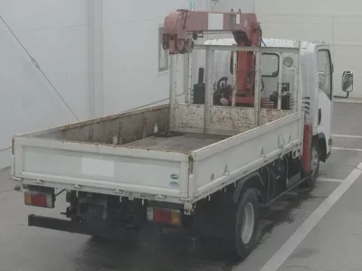 Isuzu ELF  с аукциона в Японии