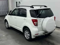 Toyota RUSH лот № 11023 оценка 3.5  с аукциона в Японии 1