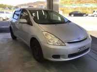 Toyota WISH лот № 1009 оценка R  с аукциона в Японии 2