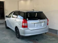 Toyota WISH лот № 1009 оценка R  с аукциона в Японии 1