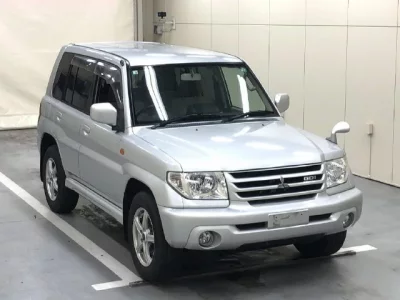 Mitsubishi PAJERO IO