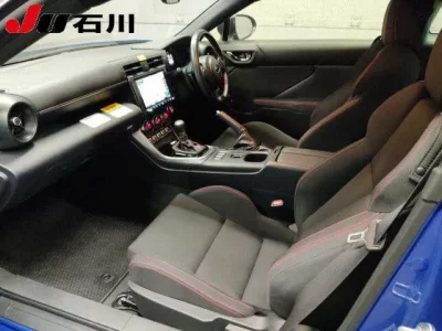 Subaru BRZ  с аукциона в Японии