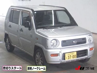 Daihatsu NAKED