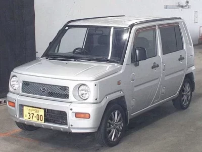 Daihatsu NAKED
