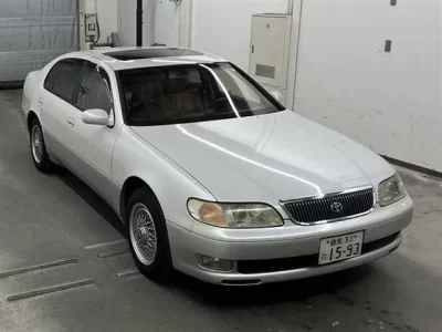 Toyota ARISTO  с аукциона в Японии