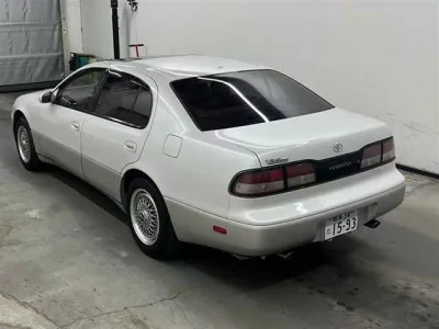 Toyota ARISTO  с аукциона в Японии