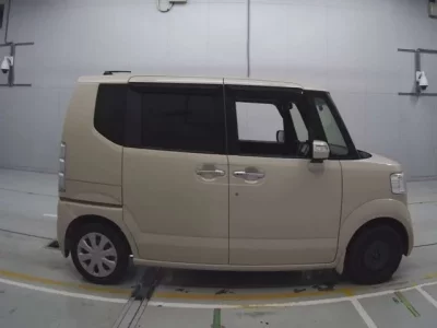 Honda N BOX PLUS