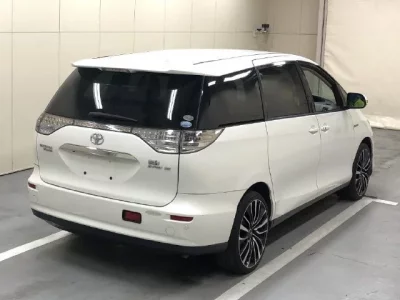 Toyota ESTIMA HYBRID