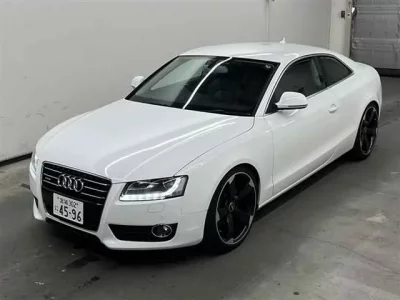 Audi A5  с аукциона в Японии
