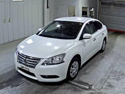 Nissan SYLPHY  с аукциона в Японии