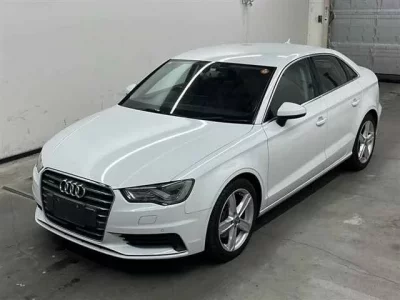 Audi A3  с аукциона в Японии