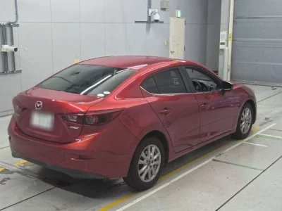 Mazda AXELA  с аукциона в Японии