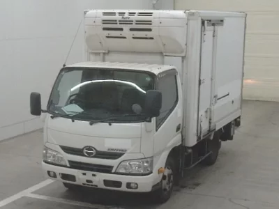 Hino DUTRO  с аукциона в Японии