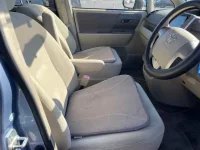 Toyota NOAH лот № 90108 оценка 3.5  с аукциона в Японии 6