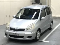 Toyota FUNCARGO лот № 1242 оценка 3.5  с аукциона в Японии 2