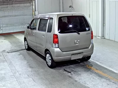 Suzuki WAGON R  с аукциона в Японии