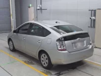 Toyota PRIUS лот № 30436 оценка 3.5  с аукциона в Японии 5