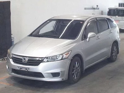 Honda STREAM  с аукциона в Японии