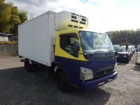 Mitsubishi CANTER лот № 1062 оценка 3.5  с аукциона в Японии 1