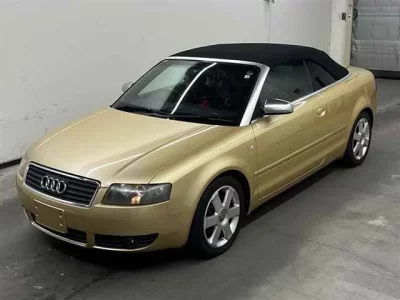 Audi A4  с аукциона в Японии