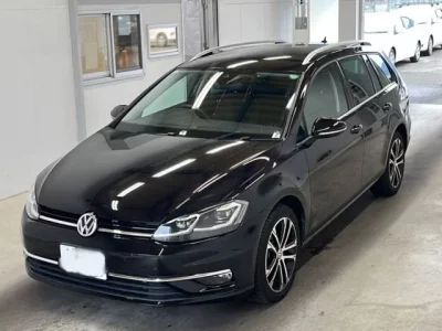 Volkswagen GOLF VARIANT  с аукциона в Японии