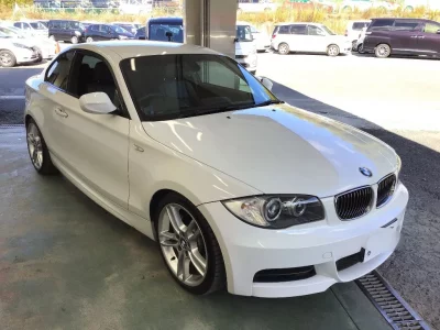 BMW 1-Series  с аукциона в Японии