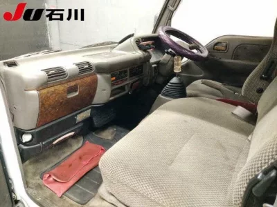 Isuzu ELF  с аукциона в Японии