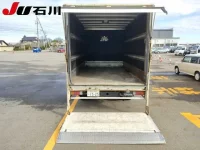 Toyota DYNA лот № 102 оценка 3  с аукциона в Японии 4