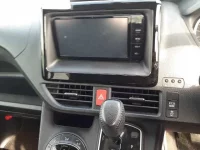 Toyota NOAH лот № 30456 оценка R  с аукциона в Японии 9