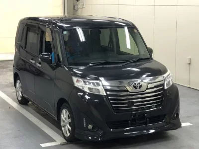 Toyota ROOMY  с аукциона в Японии