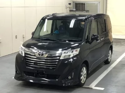 Toyota ROOMY  с аукциона в Японии