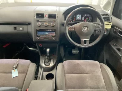 Volkswagen GOLF TOURAN  с аукциона в Японии