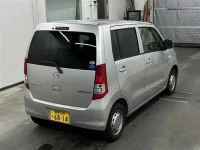 Mazda AZ WAGON лот № 90176 оценка 3.5  с аукциона в Японии 4