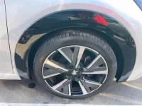 Peugeot 208 лот № 35047 оценка 4.5  с аукциона в Японии 8