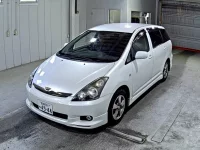 Toyota WISH лот № 3010 оценка 3.5  с аукциона в Японии 3