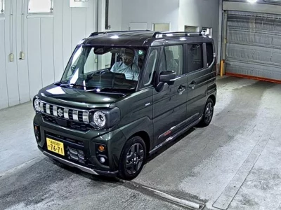 Suzuki SPACIA GEAR  с аукциона в Японии