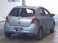 Toyota VITZ лот № 4635 оценка 3  с аукциона в Японии 4