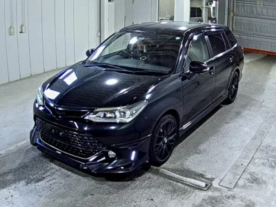 Toyota COROLLA FIELDER  с аукциона в Японии