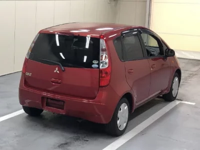 Mitsubishi COLT  с аукциона в Японии