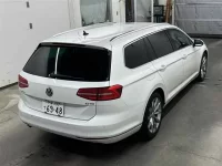 Volkswagen PASSAT VARIANT лот № 35059 оценка 4.5  с аукциона в Японии 4
