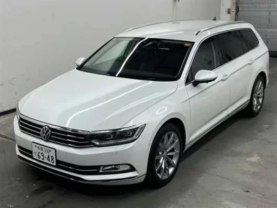 Volkswagen PASSAT VARIANT  с аукциона в Японии